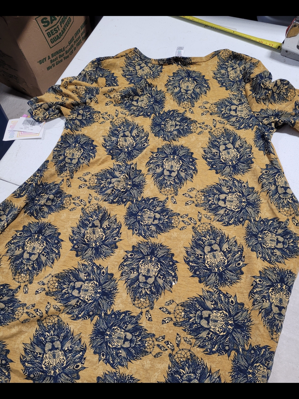 LuLaRoe Mustard Yellow Tee with Navy Lion Print - Picture 3 of 4